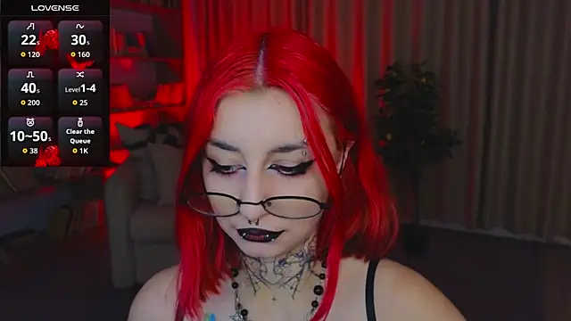 Snapshot of Mistress__Marcelline chatting on July 7, 2026, 2:03 am Mistress Marcelline online show from July 7, 2026, 2:03 am