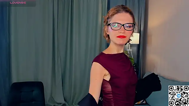 EdlinGathright online show from November 5, 2025, 4:04 am