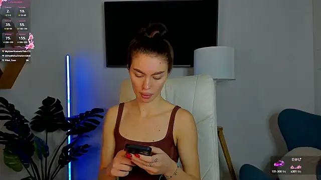 Cherry   Kiss online show from October 3, 2025, 6:20 pm