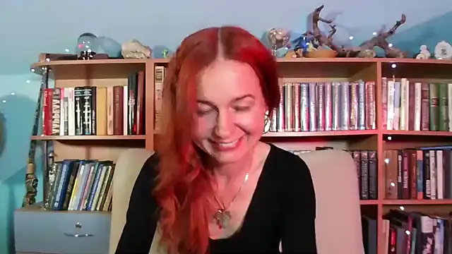 Snapshot of Foxilady357 chatting on May 18, 2026, 2:00 pm Foxilady357 online show from May 18, 2026, 2:00 pm