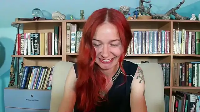 Snapshot of Foxilady357 chatting on June 11, 2026, 2:03 pm Foxilady357 online show from June 11, 2026, 2:03 pm