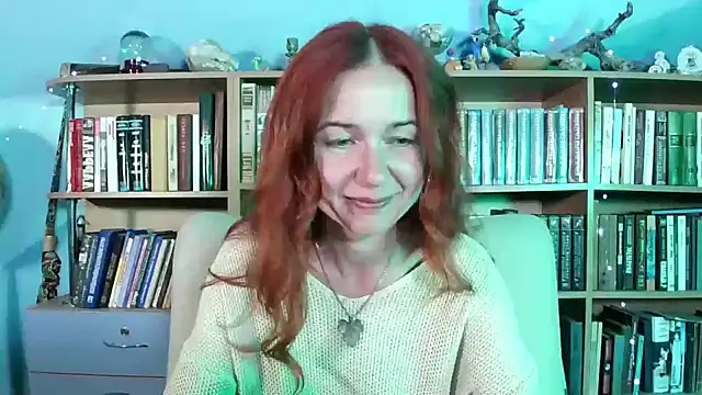 Snapshot of Foxilady357 chatting on May 14, 2026, 1:52 pm Foxilady357 online show from May 14, 2026, 1:52 pm
