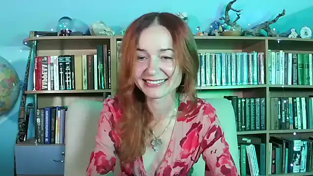 Foxilady357 online show from November 10, 2025, 4:23 pm