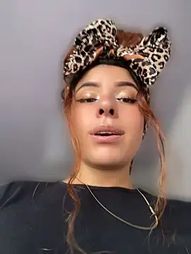 Snapshot of haally-mll chatting on June 9, 2026, 6:31 pm haally-mll online show from June 9, 2026, 6:31 pm