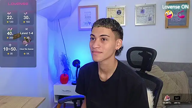 yulian vasquez online show from November 15, 2025, 12:31 pm