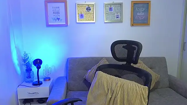 yulian vasquez online show from November 29, 2025, 12:27 pm