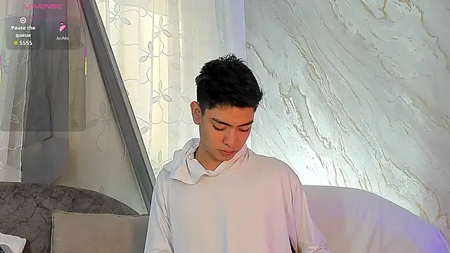 LoganTwink18 online show from March 23, 2026, 1:33 pm