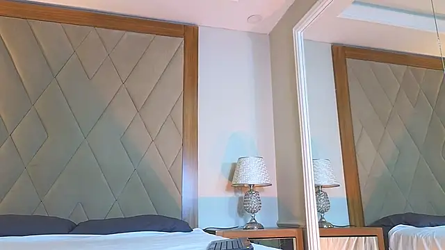 Snapshot of icaro_valdez chatting on September 11, 2025, 11:43 am icaro valdez online show from September 11, 2025, 11:43 am