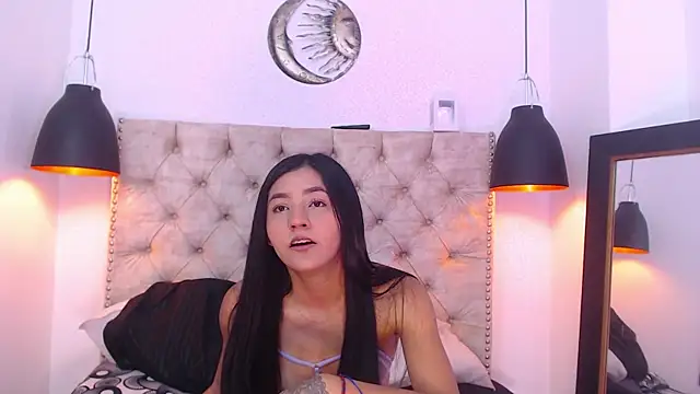 AnaPurr online show from November 12, 2025, 1:59 pm