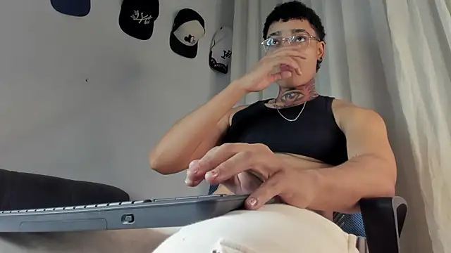 santi xximo online show from September 24, 2025, 8:26 pm