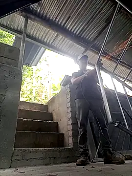 GaaraDiaz online show from October 2, 2025, 1:36 pm