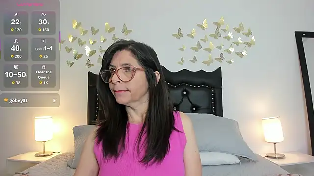 SabinaDeluxe cg online show from January 14, 2026, 12:42 pm