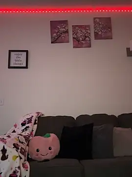 moan4mona online show from November 12, 2025, 11:30 pm