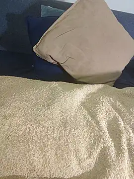 blue-moon23 online show from September 13, 2025, 2:00 am