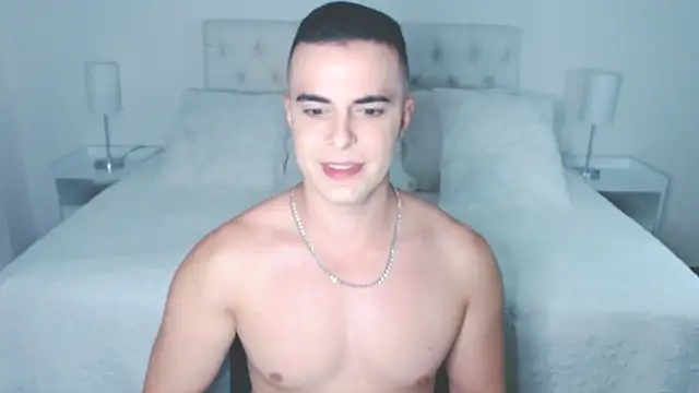 mr hunterx online show from September 24, 2025, 4:08 am