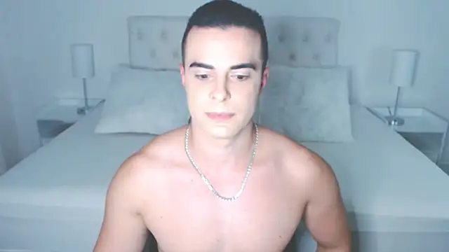 mr hunterx online show from September 14, 2025, 12:44 am