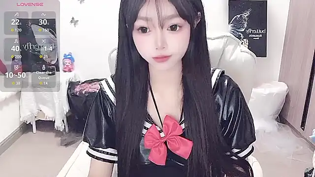 Snapshot of -EEBABY chatting on May 8, 2026, 6:23 pm -EEBABY online show from May 8, 2026, 6:23 pm