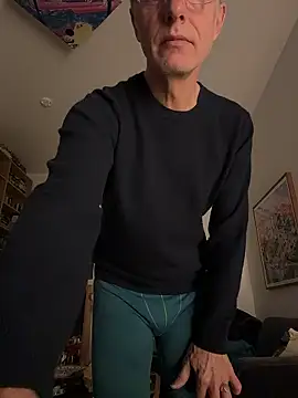 SexyLeon8 online show from January 11, 2026, 3:13 am