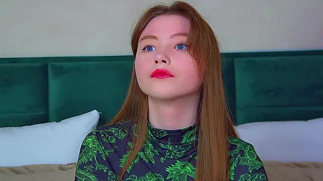 KeiraAsti online show from September 15, 2025, 6:08 pm