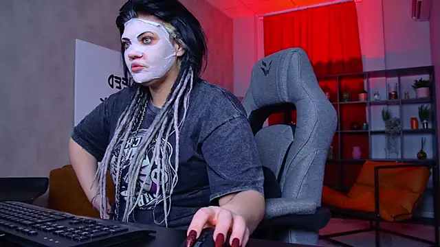 MaryHarrys online show from April 10, 2026, 2:51 am