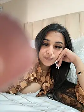 Snapshot of LilMisIndianx chatting on October 10, 2025, 8:48 am LilMisIndianx online show from October 10, 2025, 8:48 am