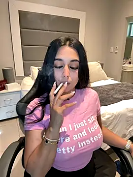 Snapshot of LilMisIndianx chatting on November 17, 2025, 9:46 am LilMisIndianx online show from November 17, 2025, 9:46 am