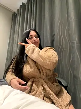 Snapshot of LilMisIndianx chatting on September 12, 2025, 7:19 am LilMisIndianx online show from September 12, 2025, 7:19 am