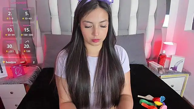 Adaara Rey online show from September 30, 2025, 8:37 pm