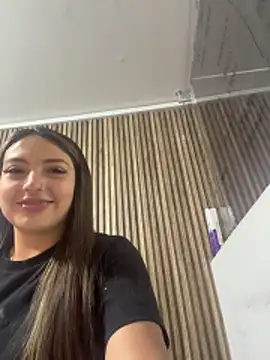 Snapshot of Adaara_Rey chatting on February 27, 2026, 7:35 pm Adaara Rey online show from February 27, 2026, 7:35 pm