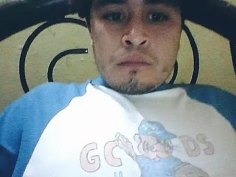 Snapshot of jorgexsuil2hh chatting on November 21, 2025, 5:50 am jorgexsuil2hh online show from November 21, 2025, 5:50 am