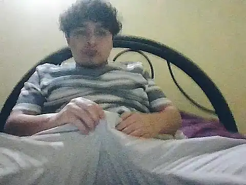 Snapshot of jorgexsuil2hh chatting on November 23, 2025, 10:31 pm jorgexsuil2hh online show from November 23, 2025, 10:31 pm