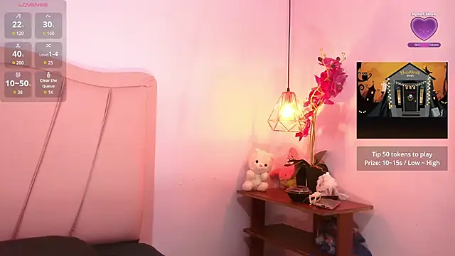 Snapshot of liz7skinny chatting on November 5, 2025, 9:51 pm liz7skinny online show from November 5, 2025, 9:51 pm