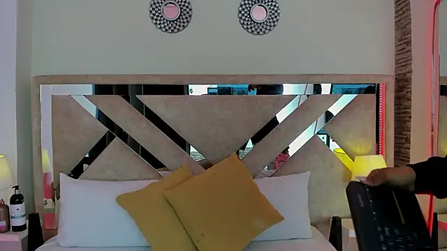 ximena vasquez8 online show from March 30, 2026, 3:30 am