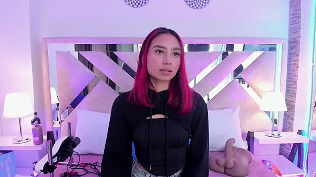 ximena vasquez8 online show from March 17, 2026, 4:37 am