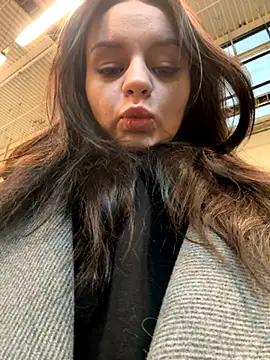 Cum girlss online show from September 25, 2025, 3:45 am