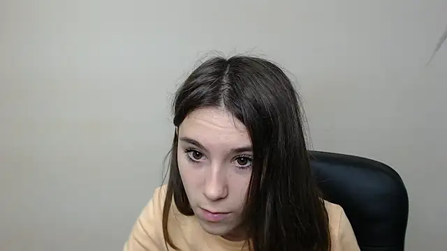 RosaRay  online show from September 27, 2025, 6:41 am