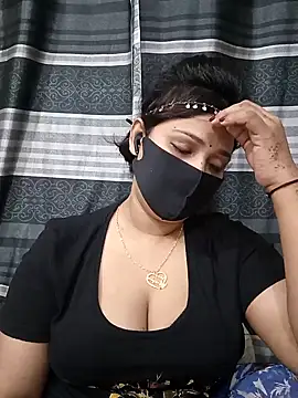 Snapshot of Mow_955 chatting on November 2, 2025, 7:41 pm Mow 955 online show from November 2, 2025, 7:41 pm