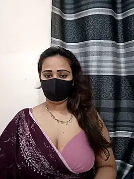 Snapshot of Mow_955 chatting on October 1, 2025, 6:23 pm Mow 955 online show from October 1, 2025, 6:23 pm