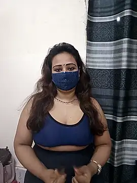 Snapshot of Mow_955 chatting on September 24, 2025, 5:52 pm Mow 955 online show from September 24, 2025, 5:52 pm