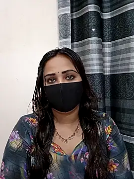 Snapshot of Mow_955 chatting on October 11, 2025, 6:53 pm Mow 955 online show from October 11, 2025, 6:53 pm