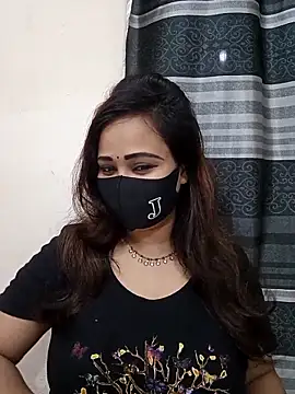 Snapshot of Mow_955 chatting on October 5, 2025, 6:42 pm Mow 955 online show from October 5, 2025, 6:42 pm