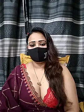 Snapshot of Mow_955 chatting on December 18, 2025, 7:07 pm Mow 955 online show from December 18, 2025, 7:07 pm