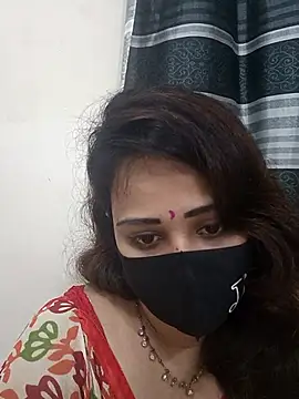 Snapshot of Mow_955 chatting on October 4, 2025, 7:04 pm Mow 955 online show from October 4, 2025, 7:04 pm