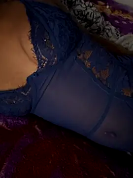 Moxhavix online show from November 24, 2025, 10:43 pm