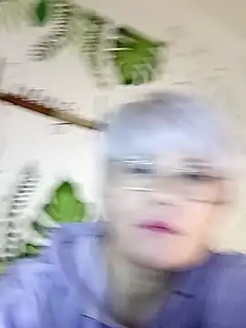 Snapshot of Catty_Lady chatting on February 5, 2026, 7:43 pm Catty Lady online show from February 5, 2026, 7:43 pm