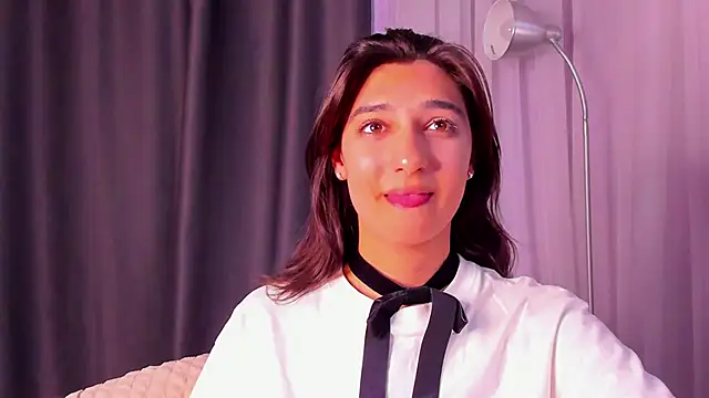 Snapshot of Elfy_Rare_ chatting on October 11, 2025, 3:02 pm Elfy Rare online show from October 11, 2025, 3:02 pm