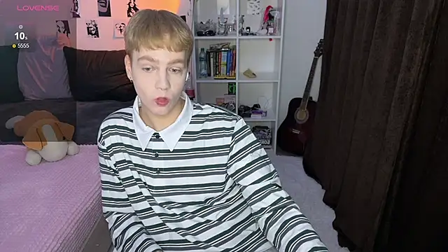 olivertasty online show from October 5, 2025, 2:41 pm