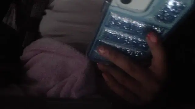 sabrina v  online show from February 11, 2026, 10:26 am