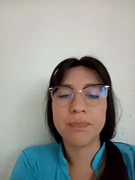 lareinalareinadelanal online show from October 12, 2025, 12:28 pm