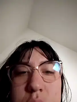 lareinalareinadelanal online show from January 10, 2026, 1:28 pm